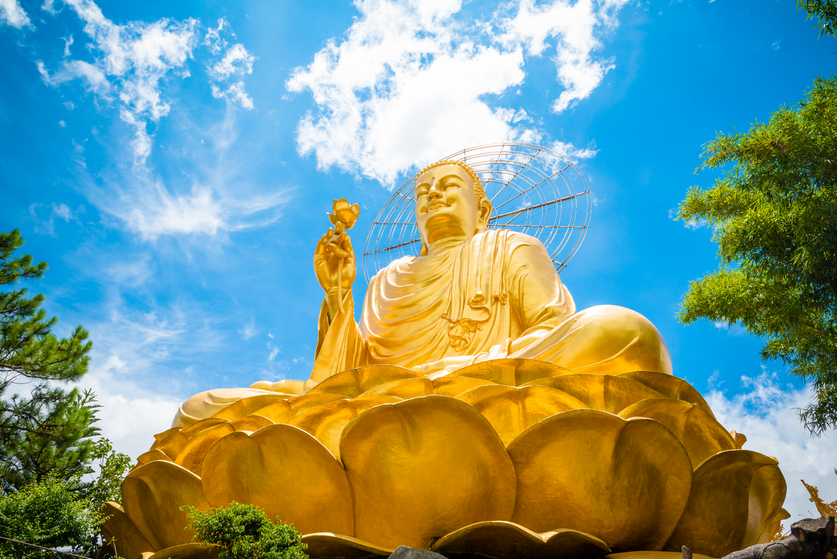 Big Golden Buddha