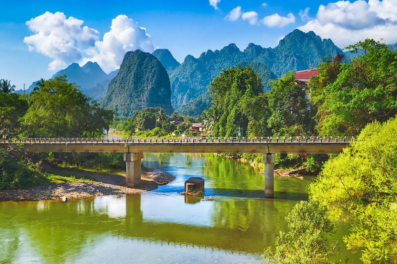 LUXUSNÍ LAOS