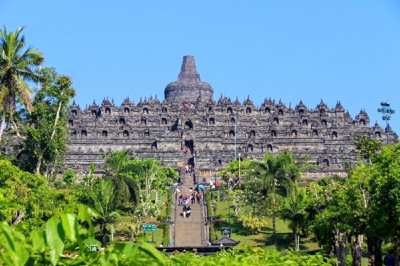 Indonesie Po Stopach Unesco Logo INDONÉSIE-PO STOPÁCH UNESCO