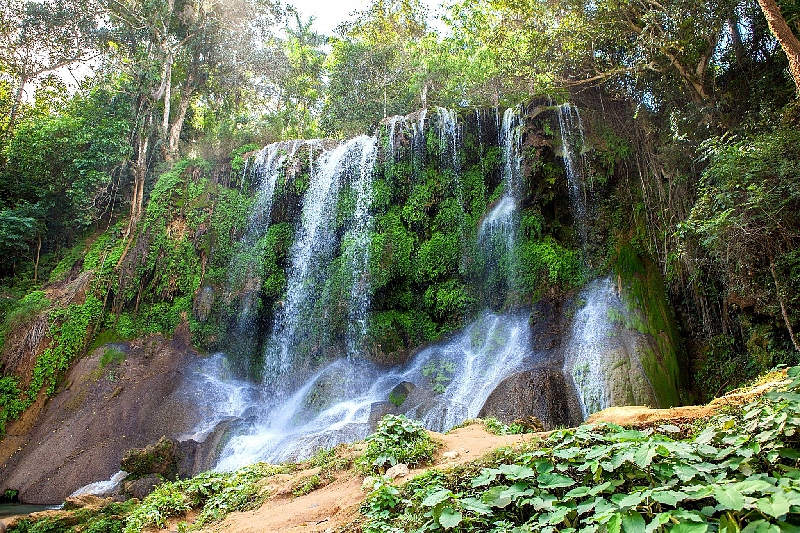 PLÁŽE BALI A DOBRODRUŽSTVÍ NA OSTROVE SUMATRA