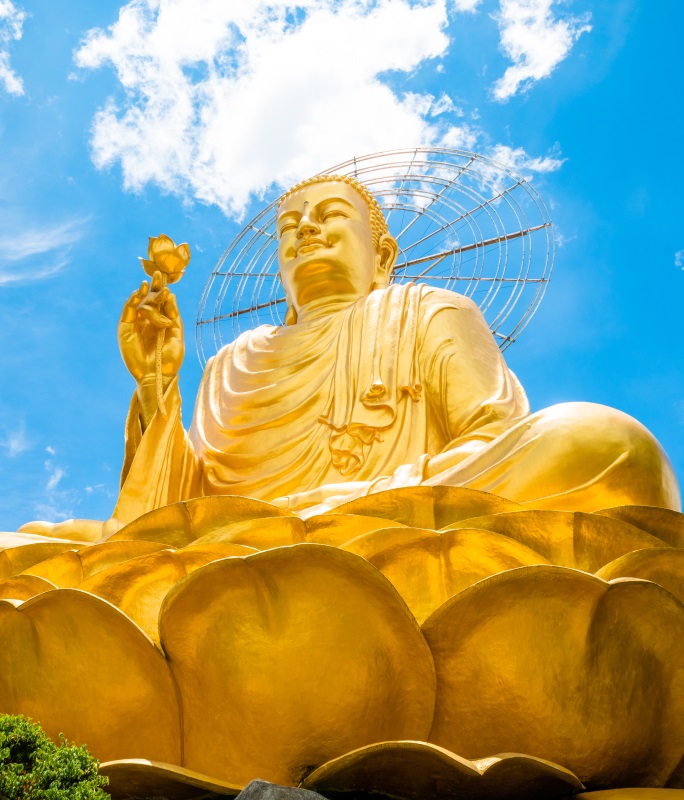 Velký zlatý Budha